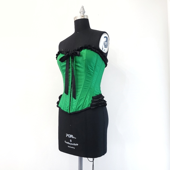 Vintage Y2K Dark Academia Romance Lingerie Ruffle Lace Up Corset - Picture 4 of 9